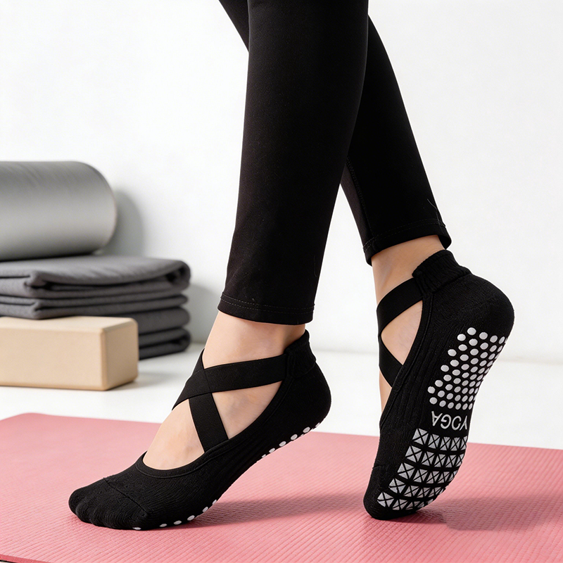 Yoga Fitness Dance - Kaus Kaki Yoga Anti Selip Wanita