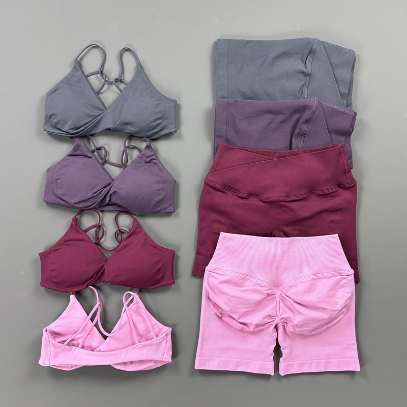Yoga Fitness Kit - Set Celana Pendek Yoga Seamless Scrunch