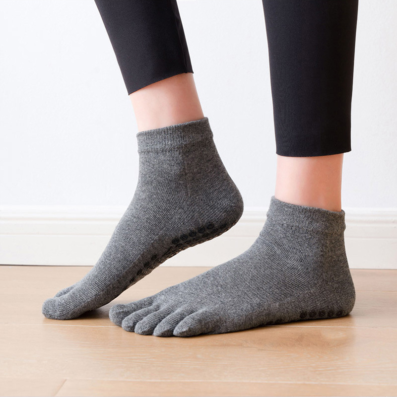 Kaus kaki Yoga Anti selip untu - Yoga Fitness Dance ulasan dan harga