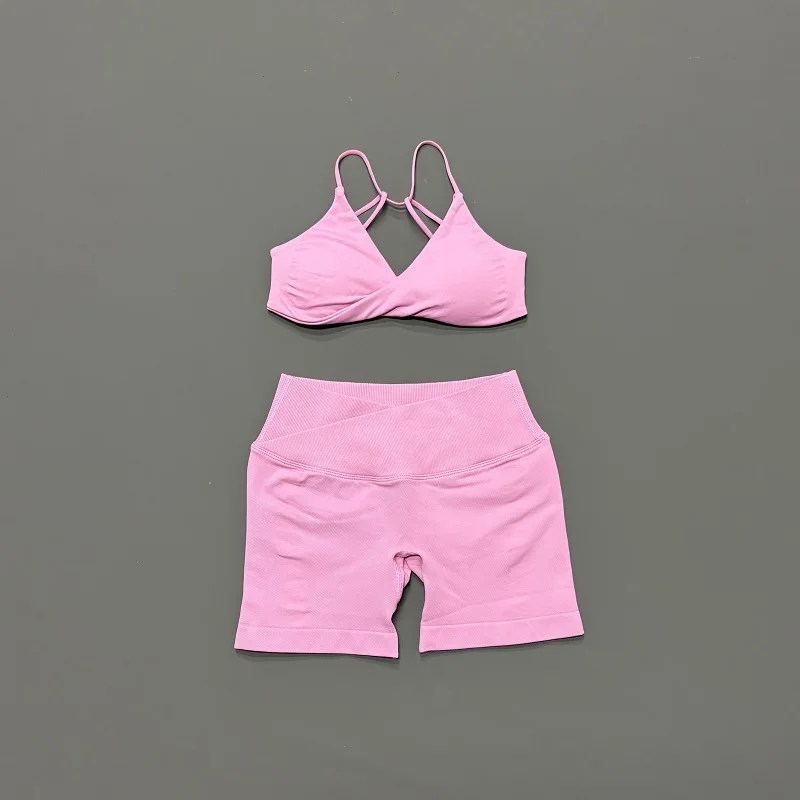 Set Celana Pendek Yoga Seamles - Yoga Fitness Kit ulasan dan harga
